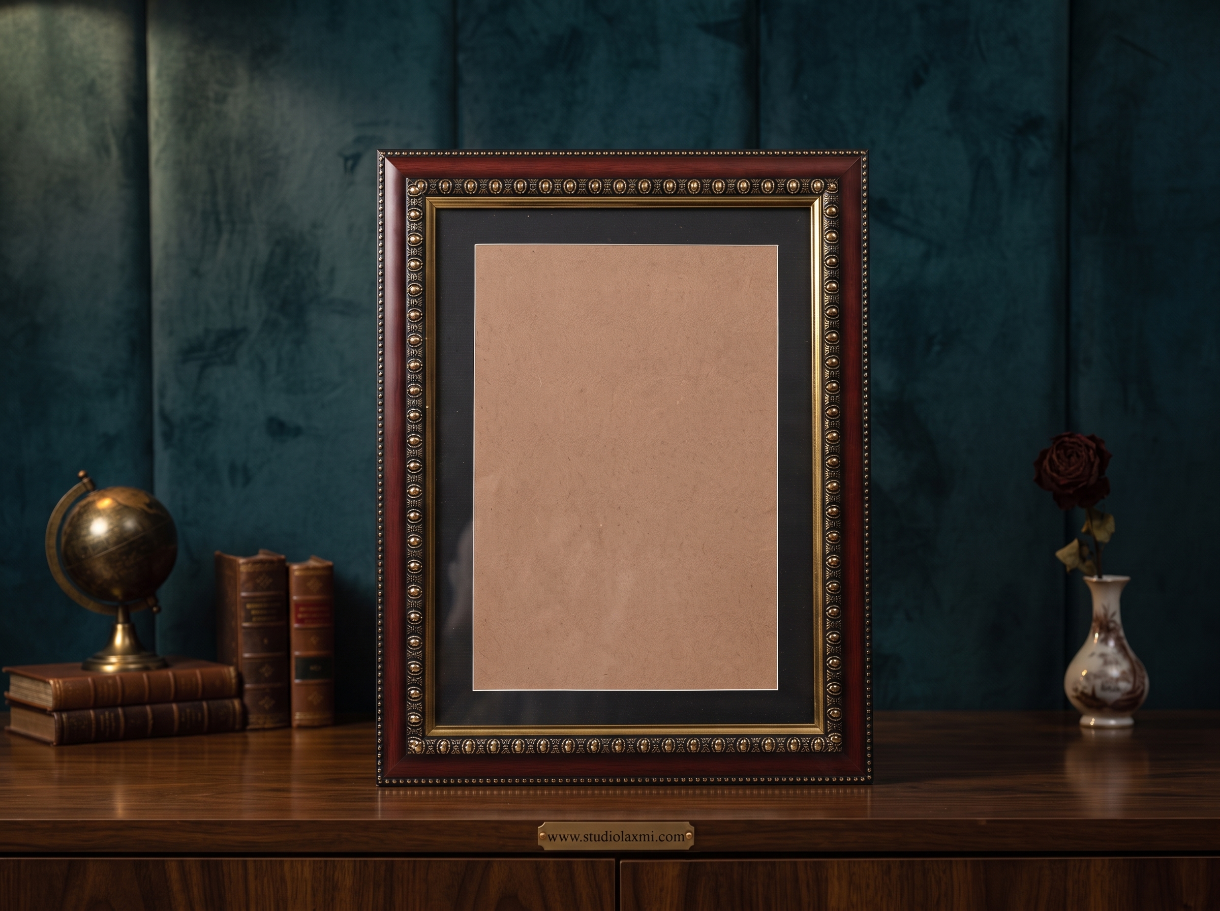Classic Walnut Frame